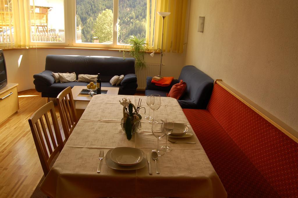 Siegele Irmgard Apartamento Kappl  Quarto foto